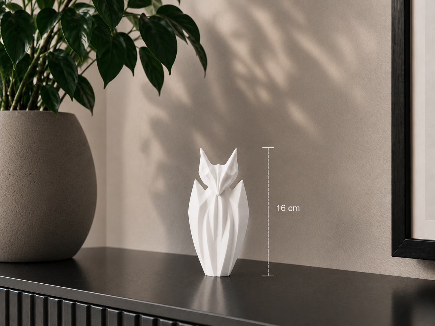 Minimalistyczna Figurka Nietoperza